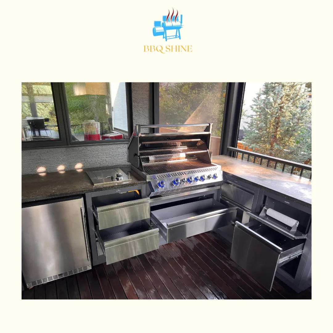 Grill before and after BBQ Shine cleaning